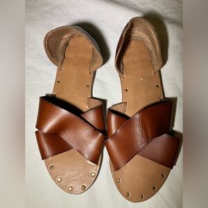 Cynthia Rowley brown leather cross strap sandals flats shoes 6.5 6 1/2 basic